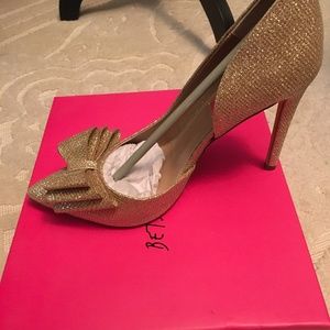 Gold Betsy Johnson Pump